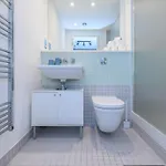 Stylish Retreat In The Heart Of - Pass The Keys *