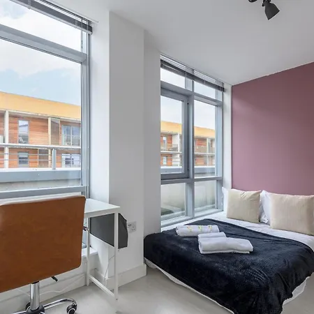 Appartement Stylish Retreat In The Heart Of - Pass The Keys