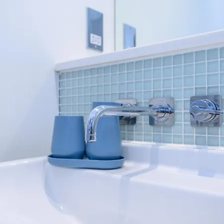 Stylish Retreat In The Heart Of - Pass The Keys شقة