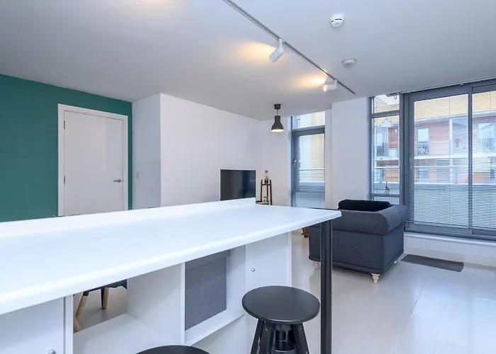 Stylish Retreat In The Heart Of - Pass The Keys Lejlighed